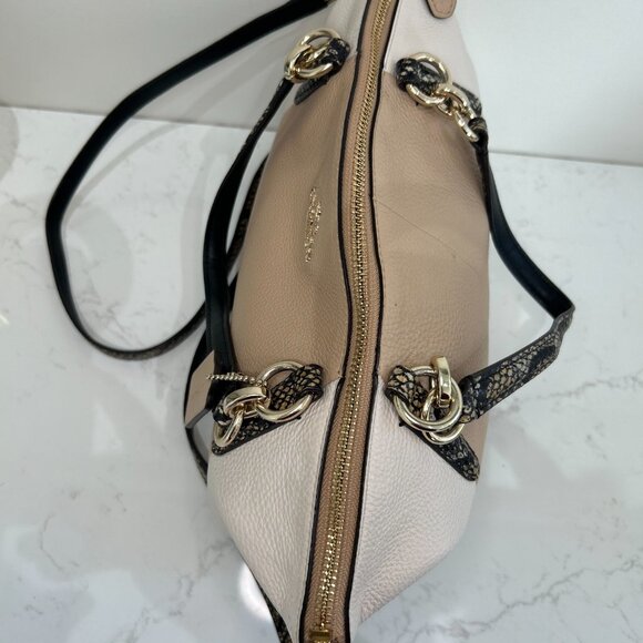 Coach Small Kelsey Leather Bag - Picture 9 of 12